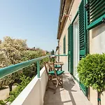 Apartment Sunny Place