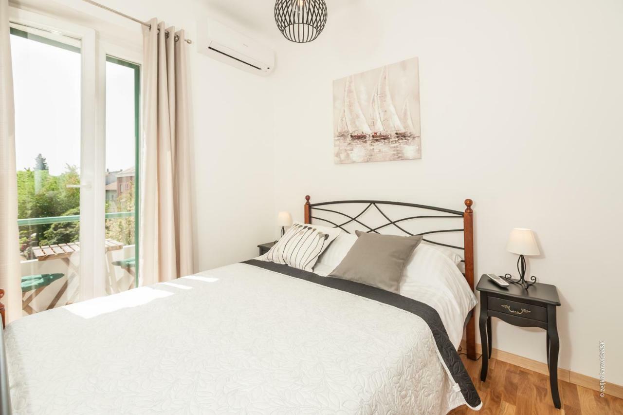 Sunny Place Apartment